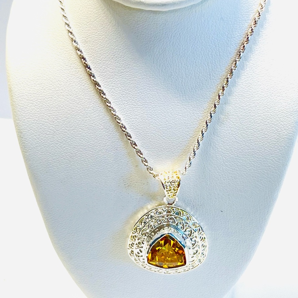 LAB CREATED YELLOW TOPAZ Sterling silver PENDANT NECKLACE DC ROPE Chain.925
